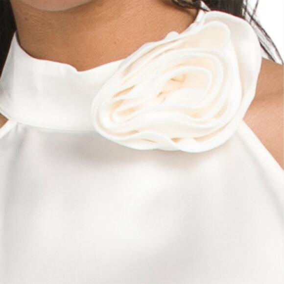 NWT Cynthia Rowley Satin Finish Sleeveless Floral Applique Halter Top Blouse - Picture 2 of 5